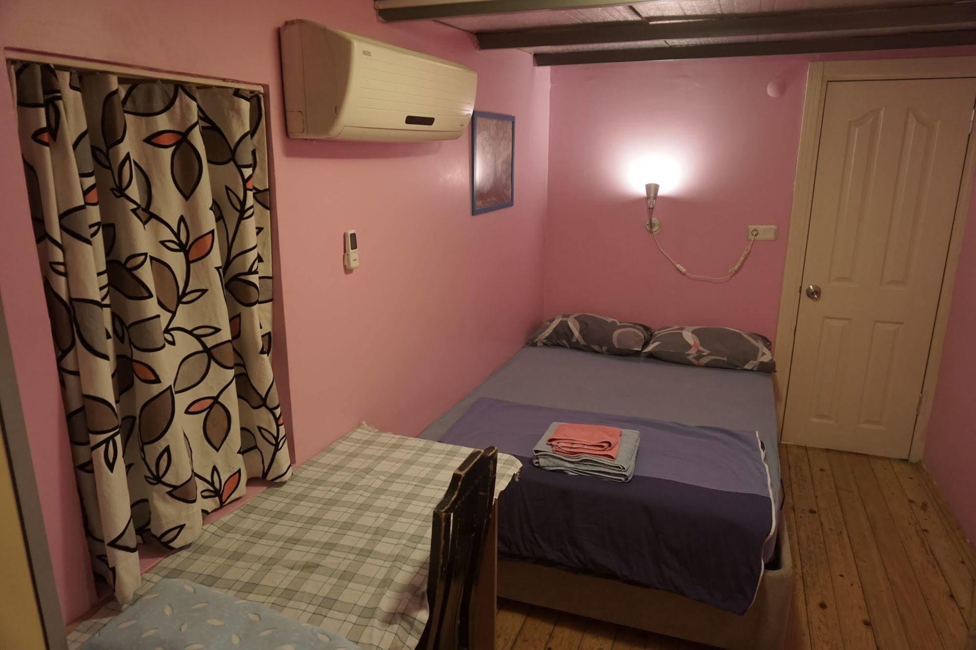 Chillout Lya Hostel & Lounge Istanbul Exterior photo