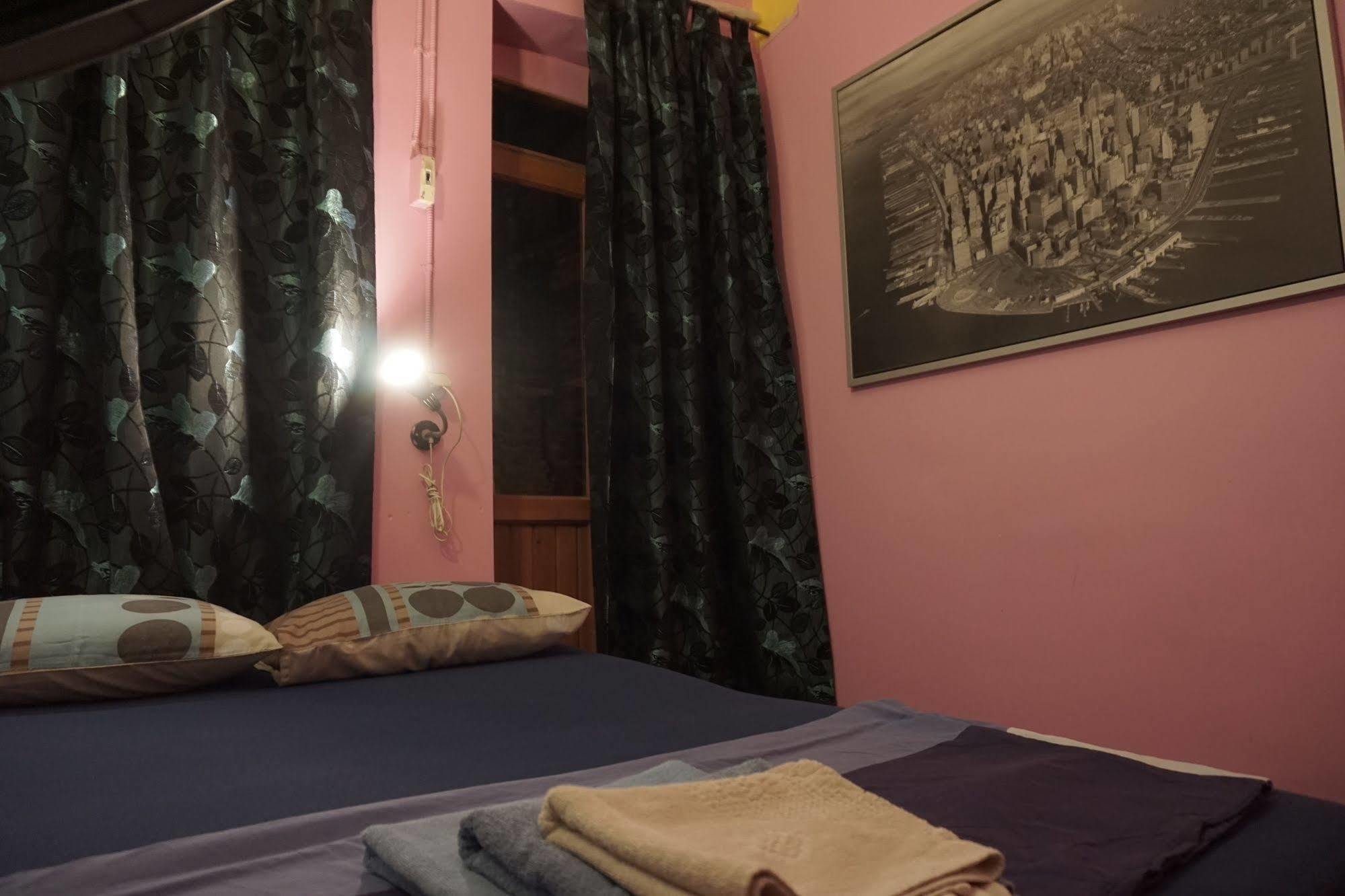 Chillout Lya Hostel & Lounge Istanbul Exterior photo